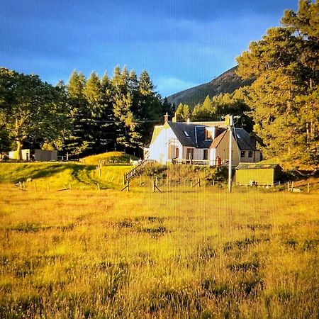 Glenfeshie Hostel Insh Exteriör bild